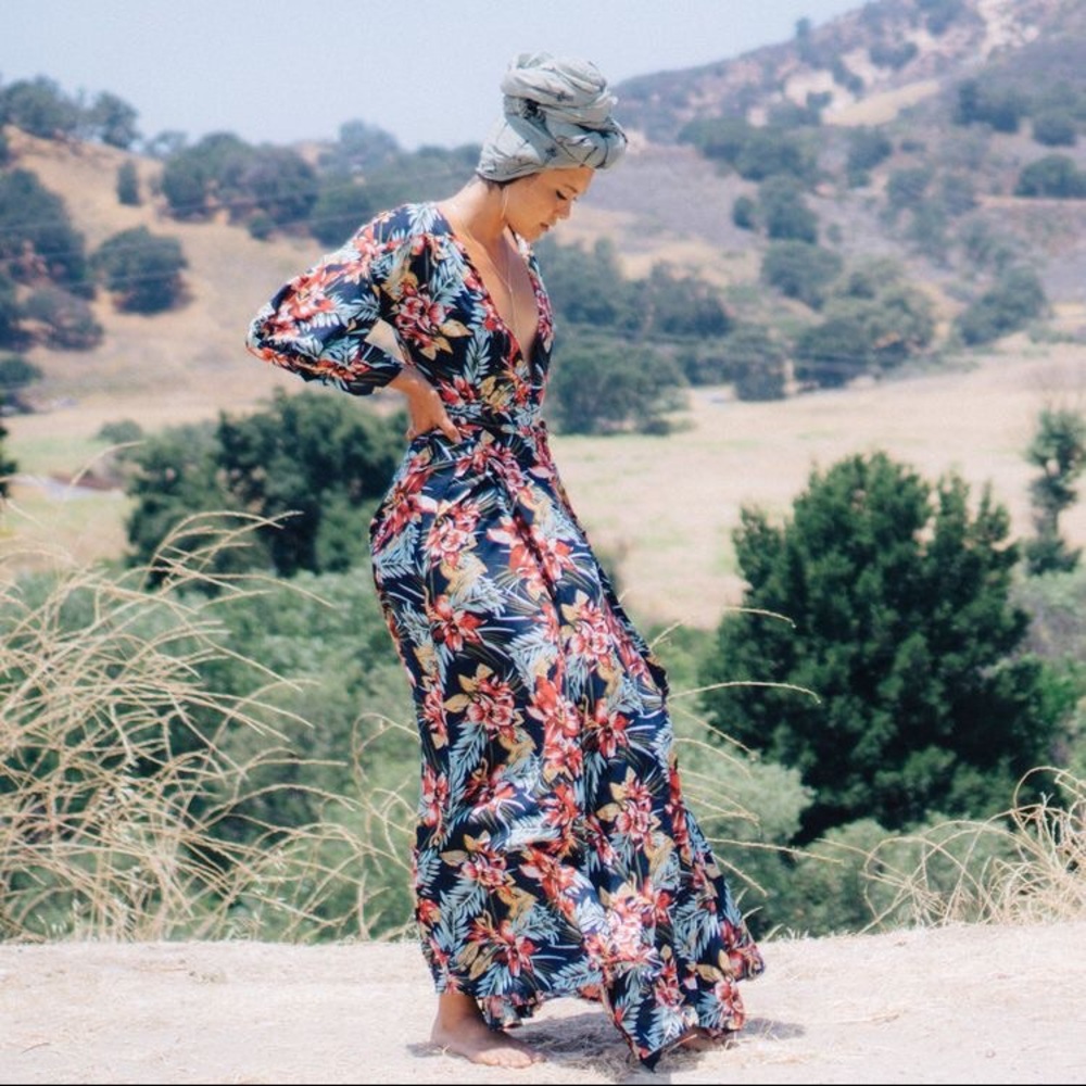 ✖️SOLD✖️ XIX PALMS KONA ROBE DRESS